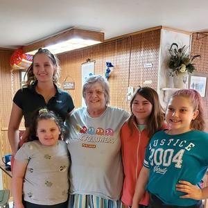 Meet your Posher, Anna